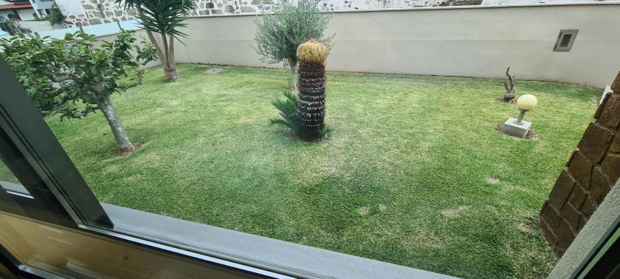 Next To The Airport Apartment Moreira  Exterior photo