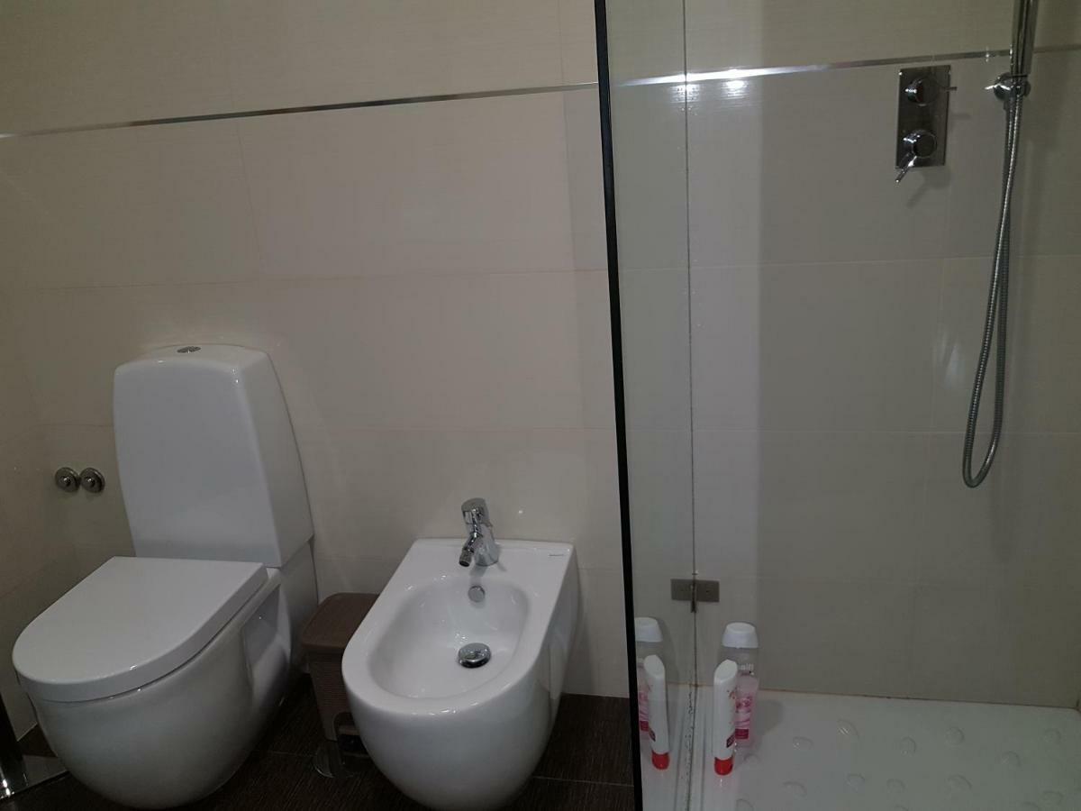 Next To The Airport Apartment Moreira  Exterior photo