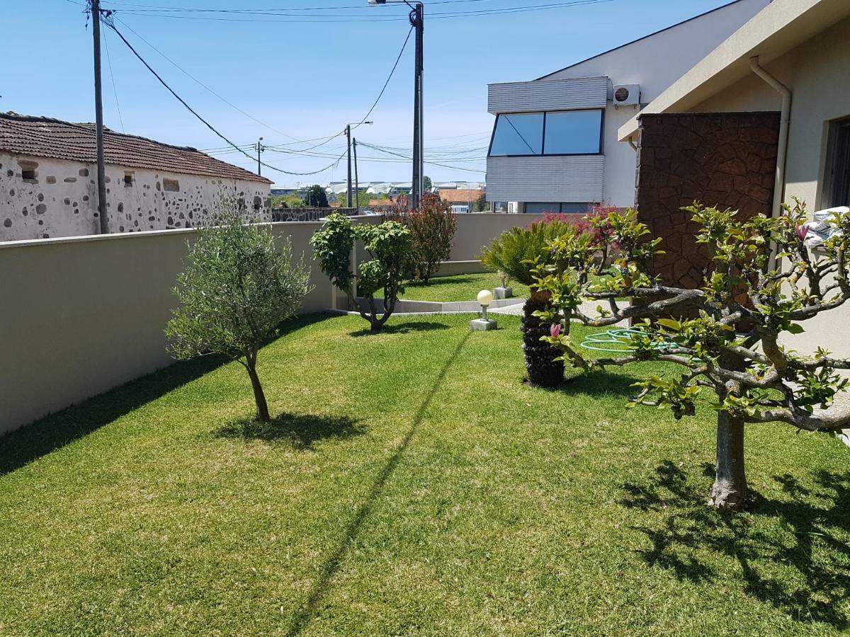 Next To The Airport Apartment Moreira  Exterior photo