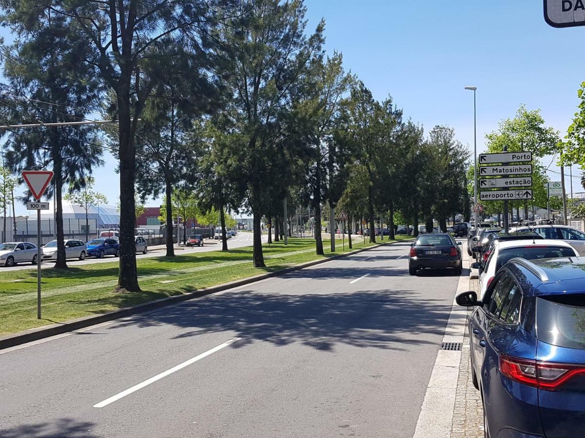 Next To The Airport Apartment Moreira  Exterior photo